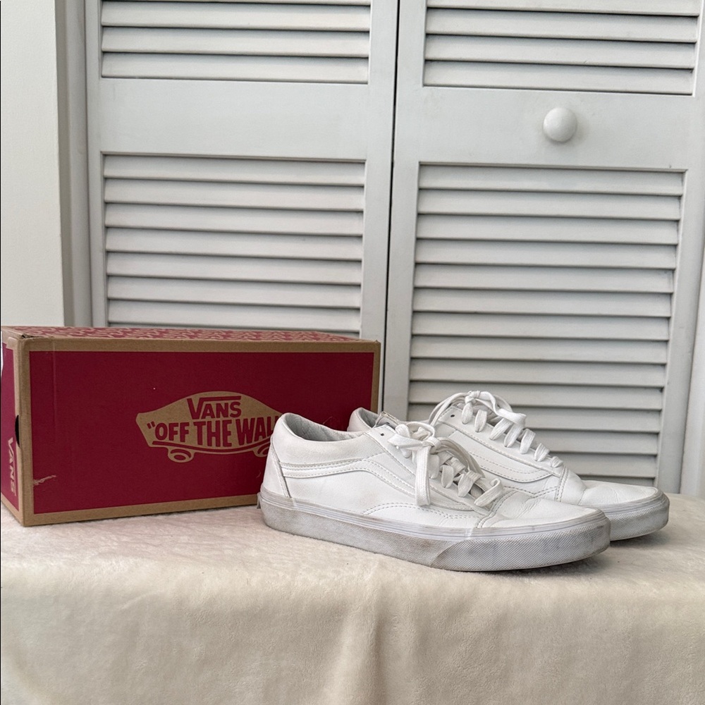 Vans Classic White Leather Low-Top Sneakers